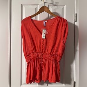 NWT Francesca’s Alya Coral / Orange Blouse, Size Large
